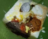 A picture of step 3 of Chicken Tikka Biryani😋💛🍲.