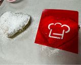 A picture of step 8 of Cookpad Valentine Matcha Heart Cake.