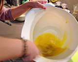 Foto del paso 7 de la receta: Tortilla de patatas con cebolla ("casi" como la de mi madre👸)