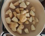 Foto del paso 1 de la receta: Papas con salchicha al sartén
