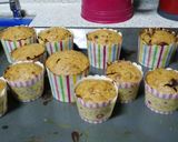 Foto langkah ke 7 dari resep banana whole wheat oat muffin/cake.