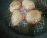 A picture of step 2 of Bhalla Papadi Chaat.
