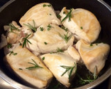 Foto del paso 4 de la receta: Pollo al ajillo con arroz cremoso