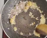 A picture of step 4 of Manchow soup.