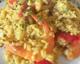 Foto del paso 5 de la receta: Arroz con calamares y gambas