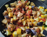 Foto del paso 3 de la receta: Estofado🥘🍱🍲 de berenjena🍆 y calabacin🍛🥙🍚