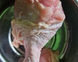 Foto langkah ke 1 dari resep Ayam Kukus Bawang.