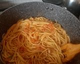 Foto del paso 3 de la receta: Tallarines con atún a lo peruano 🥰