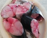 Foto del paso 2 de la receta: Consomé de camarón con pescado