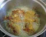 Foto langkah ke 3 dari resep Ayam goreng lengkuas.