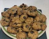 Gambar langkah 6 resipi Chocolate Chip Cookies.