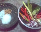 Foto langkah ke 2 dari resep Ayam Bumbu (Madura) Jogja.