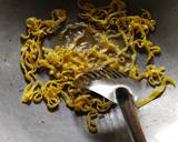 ราดหน้าเกี๊ยวกรอบ วิธีทำสูตร 2 รูป