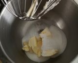 Pas rețetă Cupcakes cu cremă din fructe de pădure 1 fotografie
