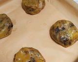Foto langkah ke 7 dari resep Vanilla Chocolate Soft Cookies.