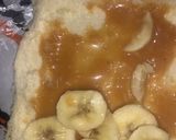 A picture of step 2 of Banana and caramel bread rolls.