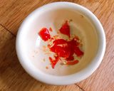 Hình bước làm 1 của món Xoài Sống Chấm Nước Mắm Đường Cay
