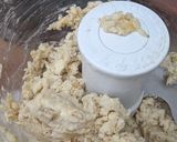 A picture of step 3 of Banana + tahini cheat ice cream.