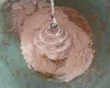 Foto langkah ke 4 dari resep Bolu pisang kukus. empuk, mengembang dan berserat.