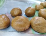 A picture of step 10 of Besan Ladoo.