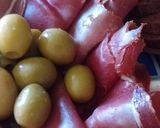 Foto del paso 3 de la receta: Antipasto con morcilla. Lever... Jamón serrano