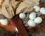 Foto langkah ke 2 dari resep Sambel goreng telur puyuh & krecek.