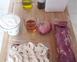 Foto del paso 1 de la receta: Solomillo de cerdo a la crema de champiñones