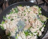 Foto del paso 4 de la receta: Pollo en salsa blanca