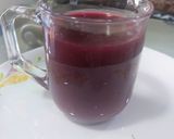 A picture of step 3 of Pista fruit custard orange jelly with black currant sauce.