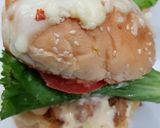 A picture of step 4 of Pizza Burgers.