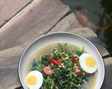 Foto langkah ke 5 dari resep Tumis bayem telor.