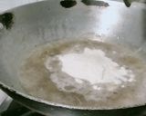 व्रत के चावलों की पूरी और रसेदार आलू की सब्जी रेसिपी चरण 2 फोटो