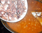 Foto del paso 7 de la receta: Tortitas de pulpo en su salsa