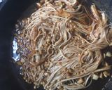 Foto langkah ke 3 dari resep Enoki saus shoyu.