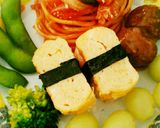A picture of step 4 of Cute Tamago Sushi for Bento Boxes.