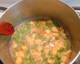 A picture of step 2 of Misomato Soup.