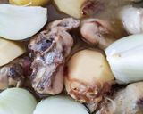 Gambar langkah 7 resipi Ayam Kurma Seekor.