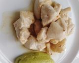 Foto del passaggio 4 della ricetta Bocconcini di pollo con crema di avocado 🐔🥑