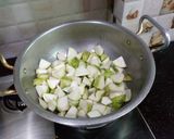 A picture of step 1 of Bhounwa kadu chicken.