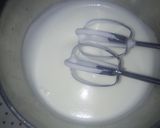 A picture of step 3 of Oil based sponge cake.