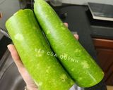 Hình bước làm 1 của món Bầu chần tôm kho đánh ruốc Huế