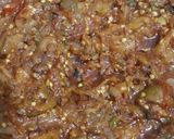 A picture of step 5 of Baigan ka bharta.