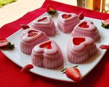 A picture of step 1 of Strawberry Surprise.