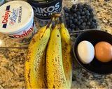 Hình bước làm 1 của món Banana Blueberry Cheesecake