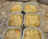 Foto langkah ke 5 dari resep Mini Beef Pizza.