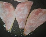 Foto del paso 1 de la receta: Gallineta en salsa de azafrán