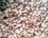 A picture of step 1 of Vaal ni daal / Bitter field beans.