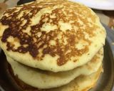 A picture of step 4 of Pancakes.