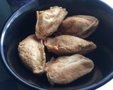Foto langkah ke 5 dari resep Tahu Walik Isi Dimsum.