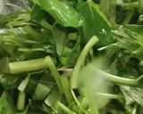 Gambar langkah 3 resipi 30:7:24 - Kangkung ikan masin.